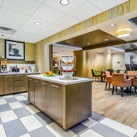 Comfort Inn Raleigh Midtown מראה חיצוני תמונה