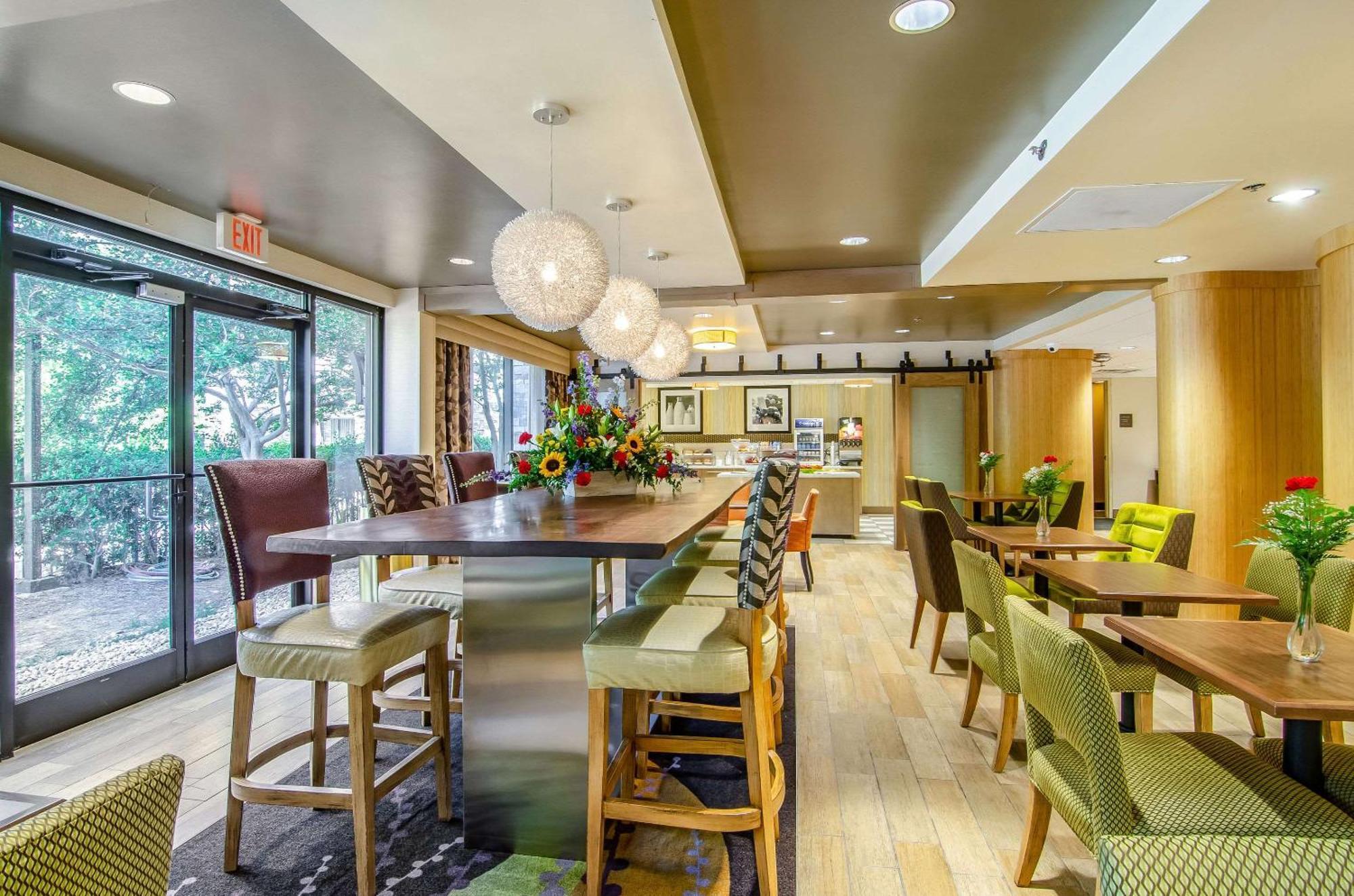 Comfort Inn Raleigh Midtown מראה חיצוני תמונה